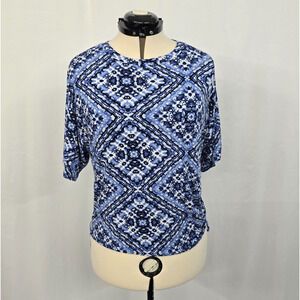 Counterparts Short Sleeve Blouse Women's L Blue Geo Side Tie Round Neckline